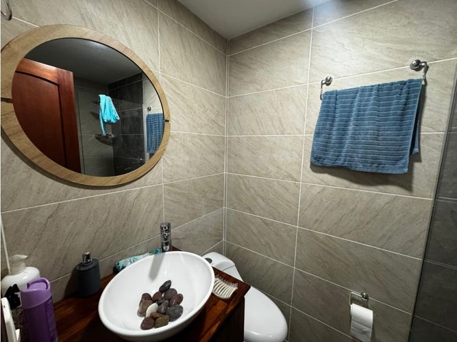 Apartamento de 2 alcobas en arriendo en Los Balsos, Medellín, 128 m² · foto 6 de 10