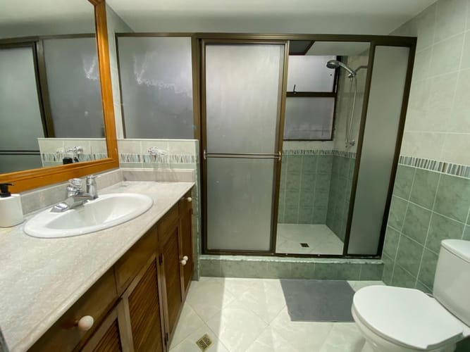 Apartamento de 3 alcobas en arriendo en Las Lomas, Medellín, 170 m² · foto 20 de 24