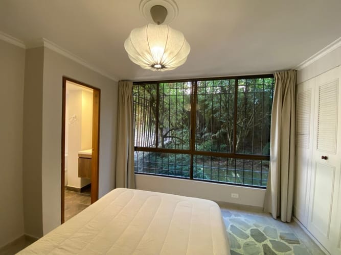 Apartamento de 3 alcobas en arriendo en Las Lomas, Medellín, 170 m² · foto 22 de 24