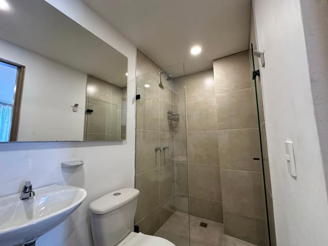 Edificio en venta en Laureles, Medellín, 360 m² · foto 4 de 16