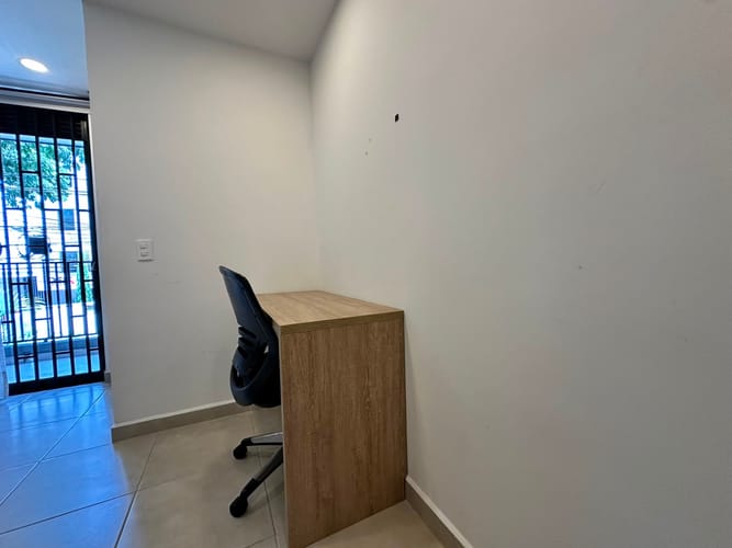 Edificio en venta en Laureles, Medellín, 360 m² · foto 5 de 16