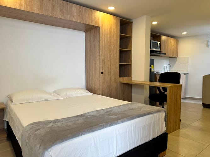 Edificio en venta en Laureles, Medellín, 360 m² · foto 8 de 16