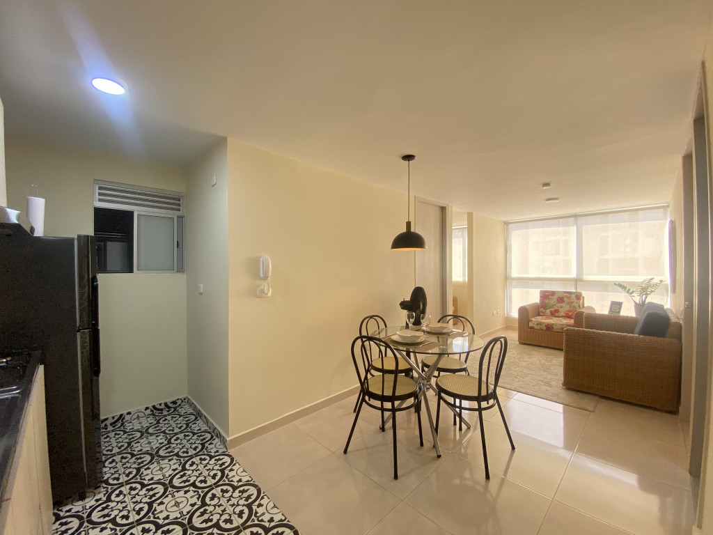 Apartamento en arriendo en Miramar, Barranquilla · foto 2 de 16