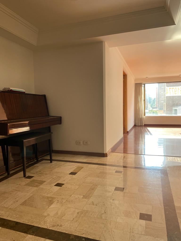 Apartamento en venta en Chico Norte, Bogotá · foto 12 de 23