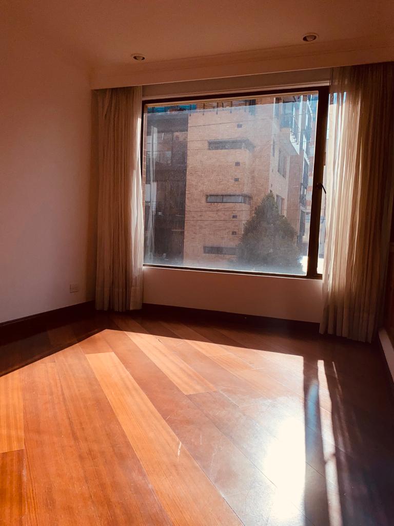 Apartamento en venta en Chico Norte, Bogotá · foto 15 de 23