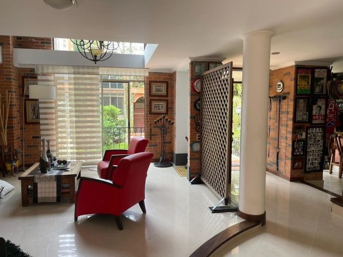 Casa de 5 alcobas en venta en Sabaneta Real, Sabaneta, 380 m² · foto 5 de 24