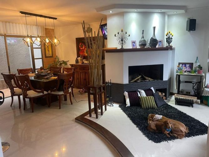 Casa de 5 alcobas en venta en Sabaneta Real, Sabaneta, 380 m² · foto 10 de 24
