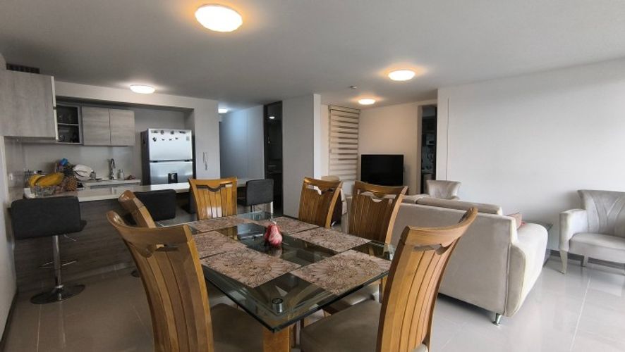 Apartamento de 3 alcobas en venta en Bochalema, Cali, 100 m² · foto 17 de 19