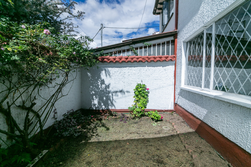 Casa en venta en Villa Del Prado, Bogotá · foto 2 de 24