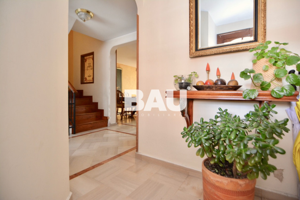 Casa en venta en Cedritos, Bogotá · foto 2 de 23