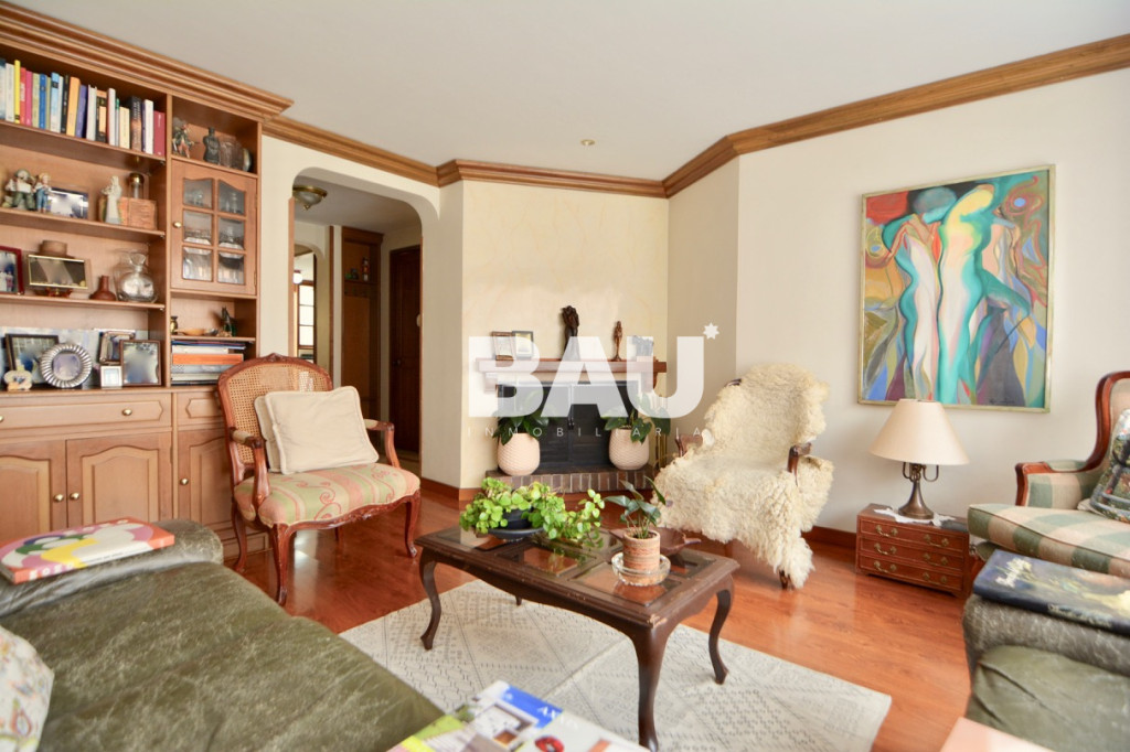 Casa en venta en Cedritos, Bogotá · foto 3 de 23