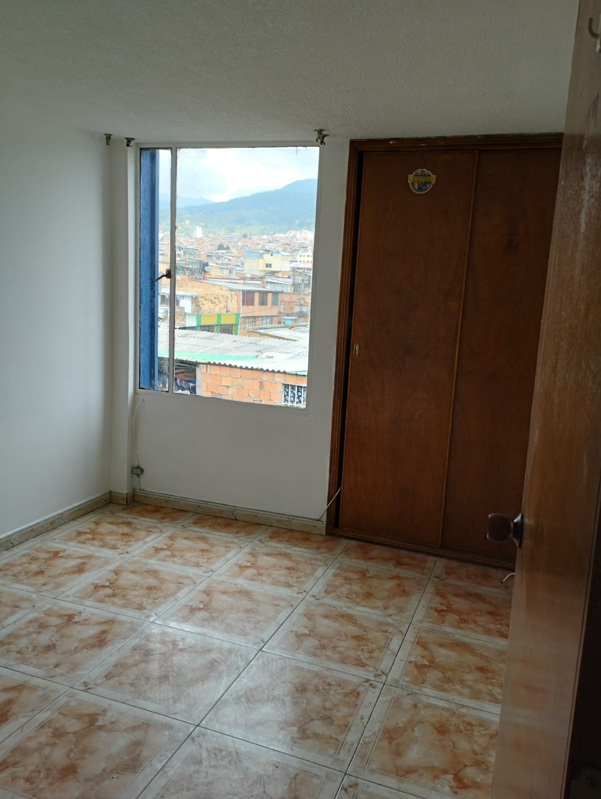 Apartamento en venta en San Luis, Bogotá · foto 8 de 15