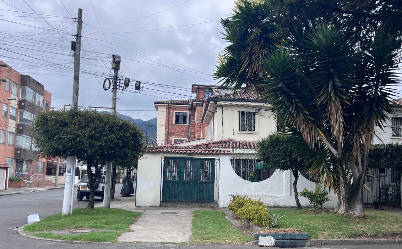 Casa en venta en Barrios Unidos, Bogotá · foto 2 de 5
