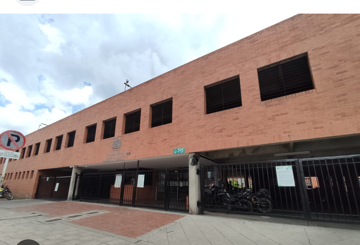 Apartamento de 3 alcobas en venta en Uaecd 007, Soacha, 53 m² · foto 1 de 15
