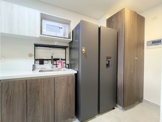 Apartamento en venta en La Candelaria, Medellín · foto 2 de 14