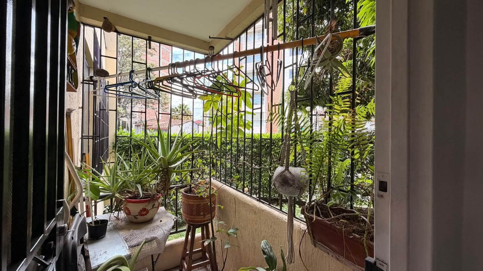Apartamento en venta en Laureles, Medellín · foto 4 de 15