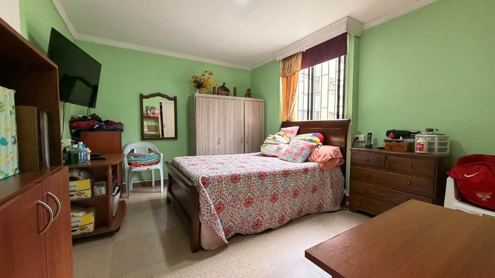 Apartamento en venta en Laureles, Medellín · foto 7 de 15