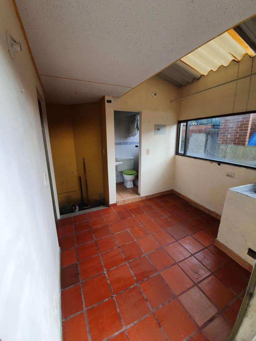 Casa en venta en Santa Maria De Suba, Bogotá · foto 2 de 21
