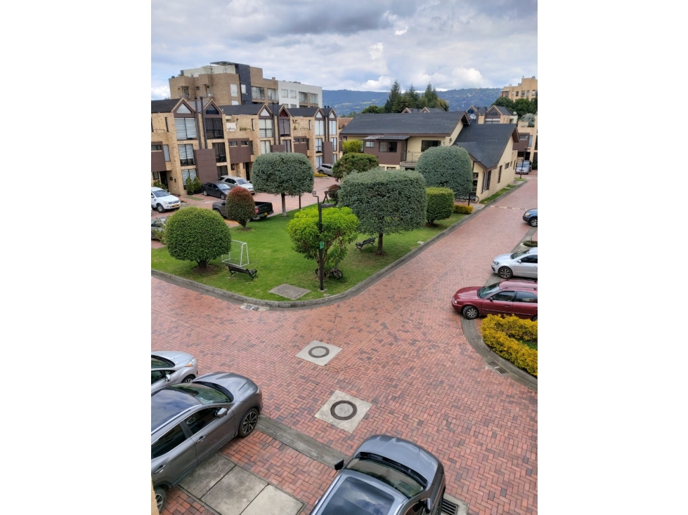 Casa en venta en La Estrella, Chía · foto 2 de 24