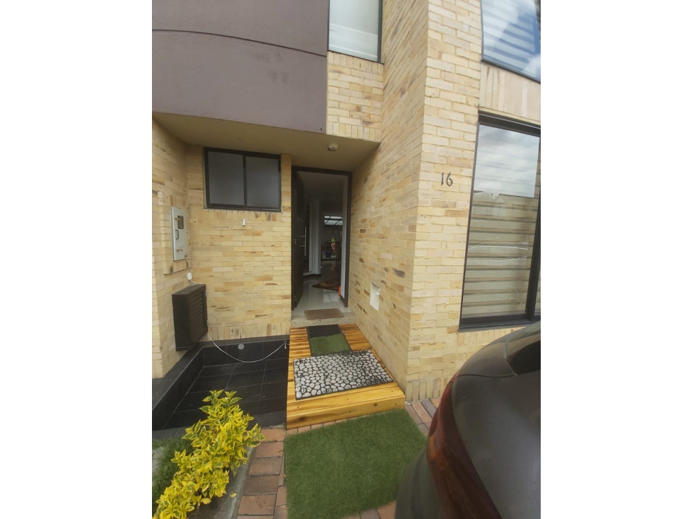 Casa en venta en La Estrella, Chía · foto 3 de 24