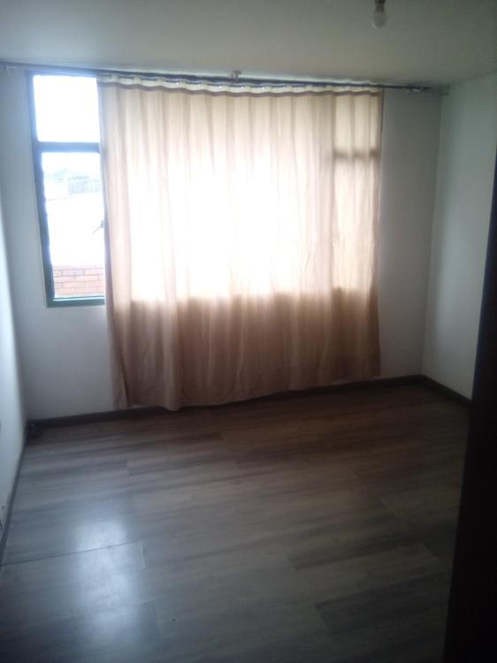 Casa en venta en Engativá, Bogotá · foto 5 de 18