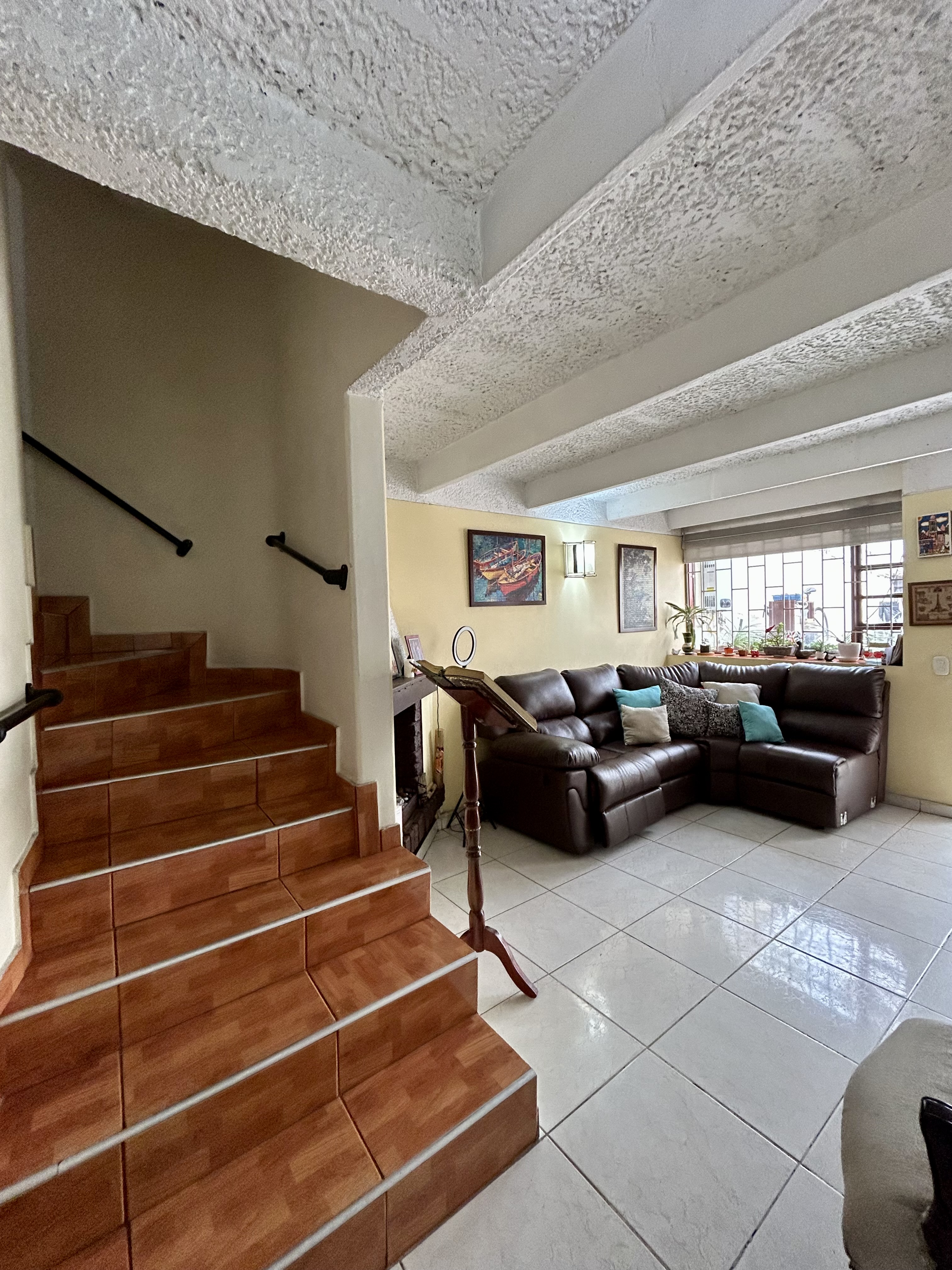 Casa en venta en Cedritos, Bogotá · foto 3 de 16