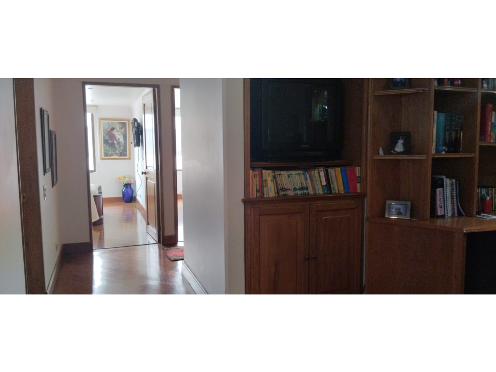 Apartamento en venta en Chicó Alto, Bogotá · foto 12 de 18