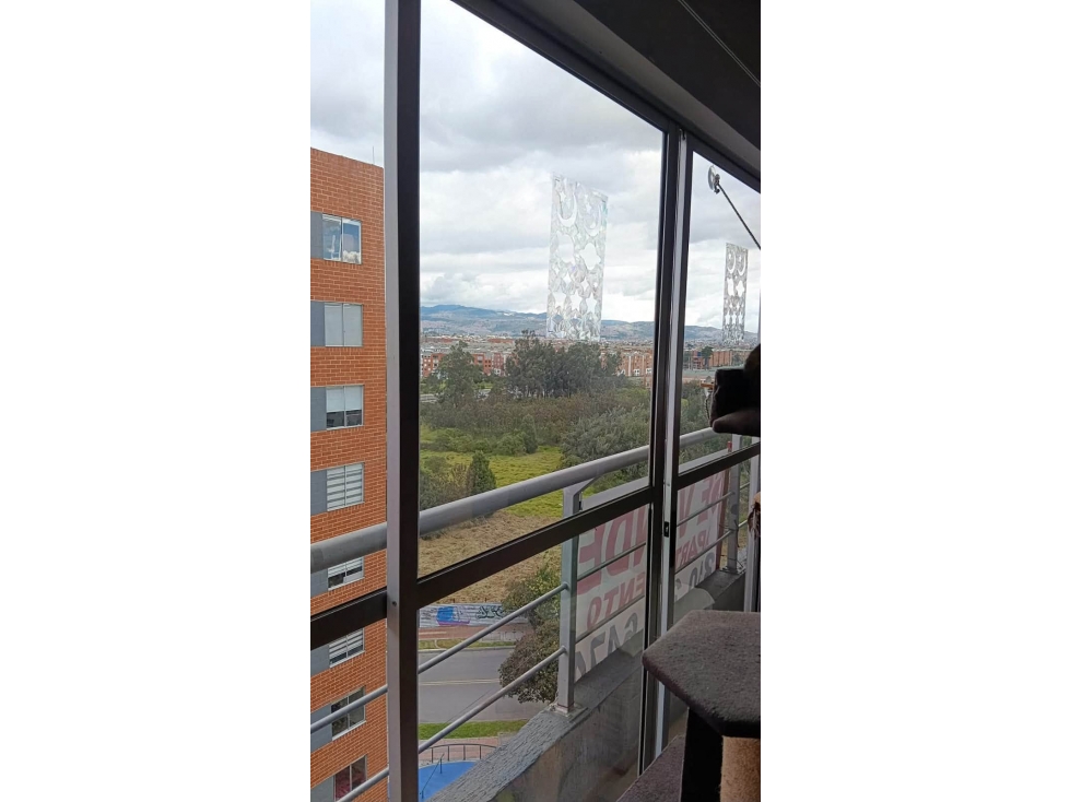 Apartamento en venta en Castilla, Bogotá · foto 5 de 13