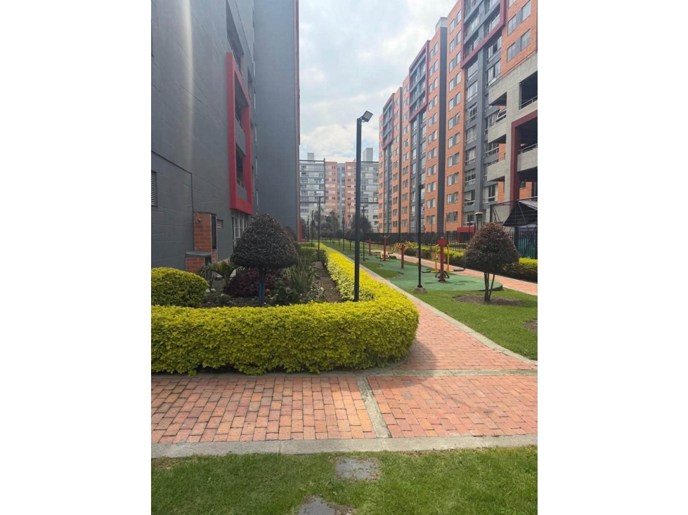 Apartamento en venta en Castilla, Bogotá · foto 13 de 13
