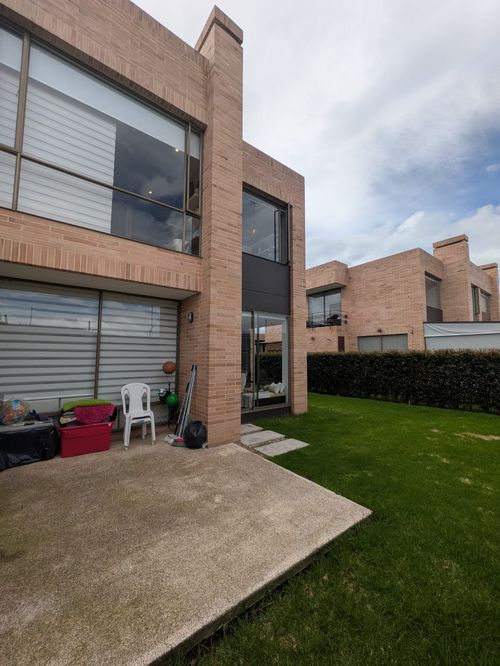 Casa de 3 alcobas en venta en Hacienda Fontanar, Cajicá, 138 m² · foto 23 de 24