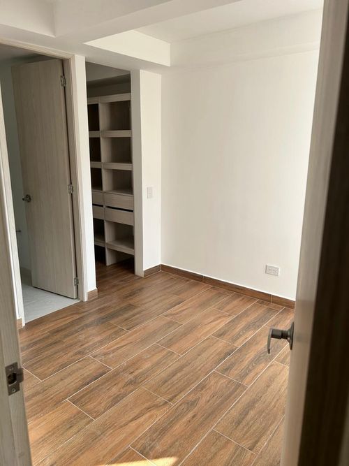 Apartamento de 3 alcobas en venta en Niquia, Bello, 54 m² · foto 6 de 6