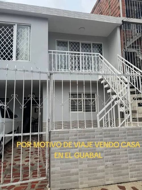 Casa de 8 alcobas en venta en El Guabal, Cali, 427 m² · foto 3 de 12