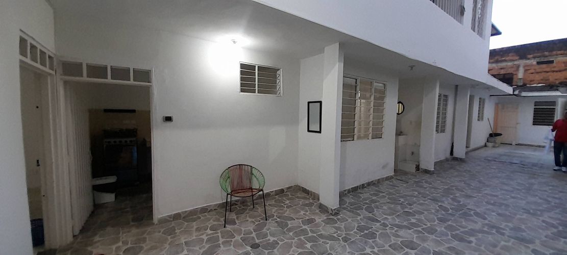 Casa de 8 alcobas en venta en El Guabal, Cali, 427 m² · foto 5 de 12