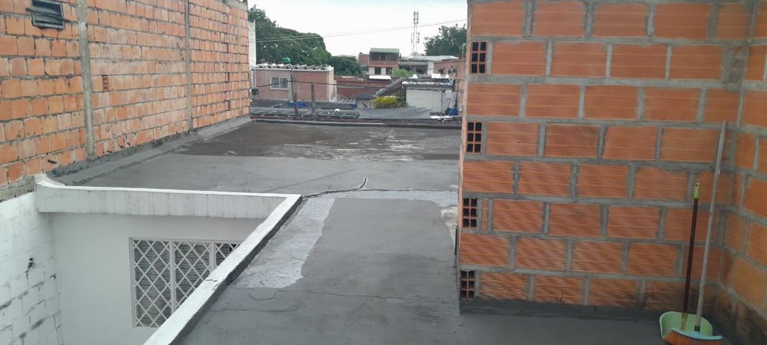 Casa de 8 alcobas en venta en El Guabal, Cali, 427 m² · foto 9 de 12