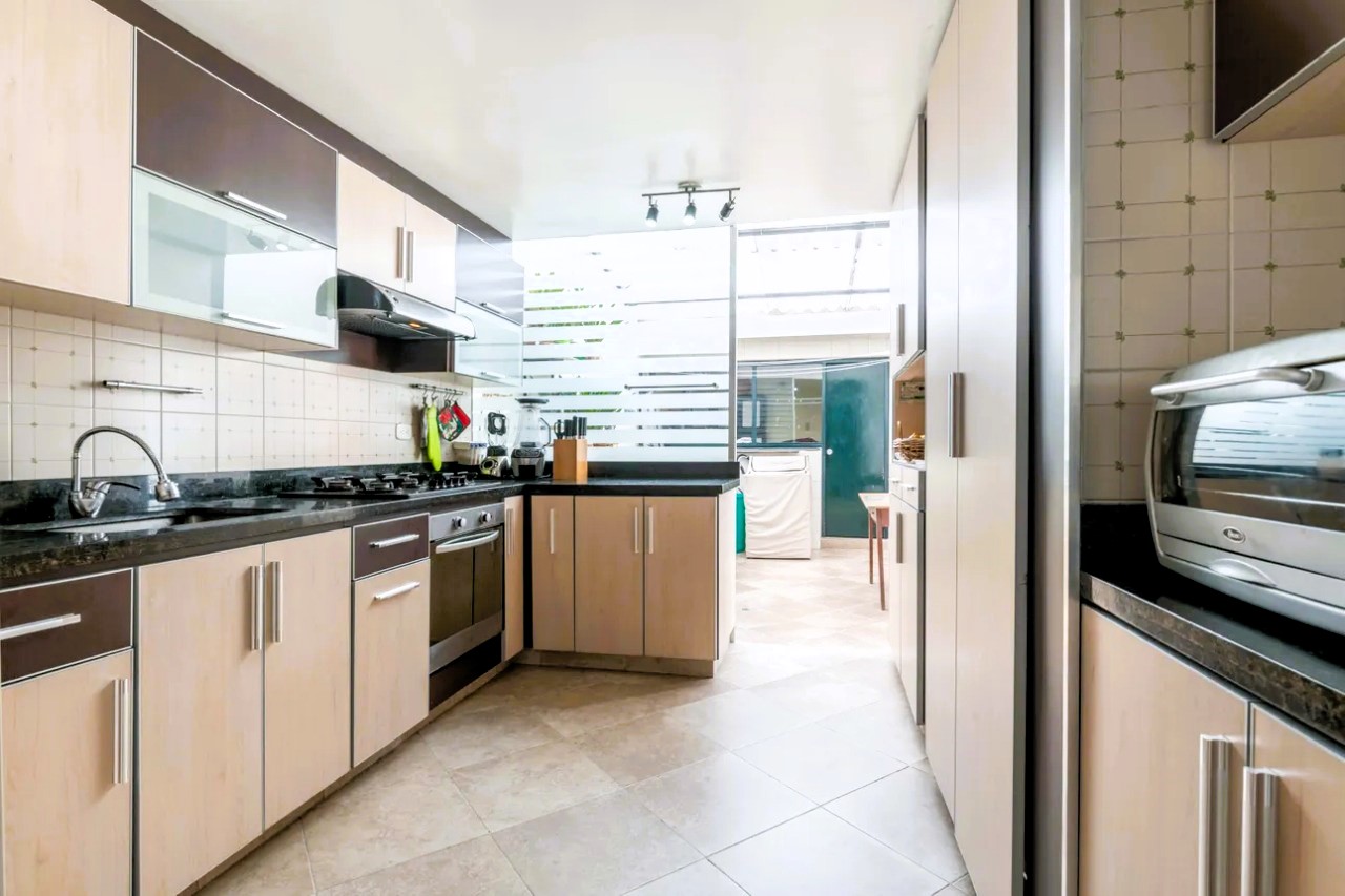 Casa en venta en Cedritos, Bogotá · foto 6 de 16