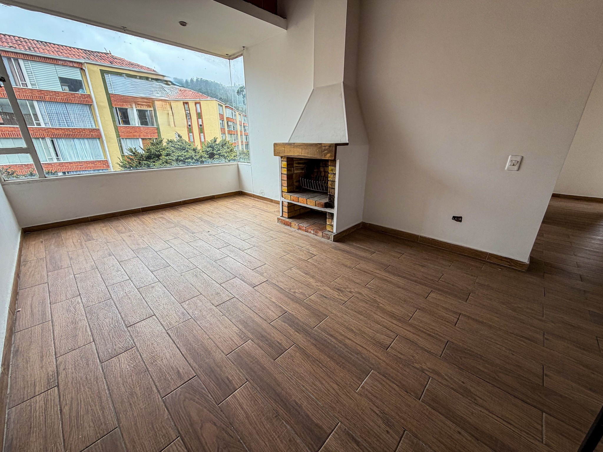 Apartamento en venta en El Redil, Bogotá · foto 3 de 17