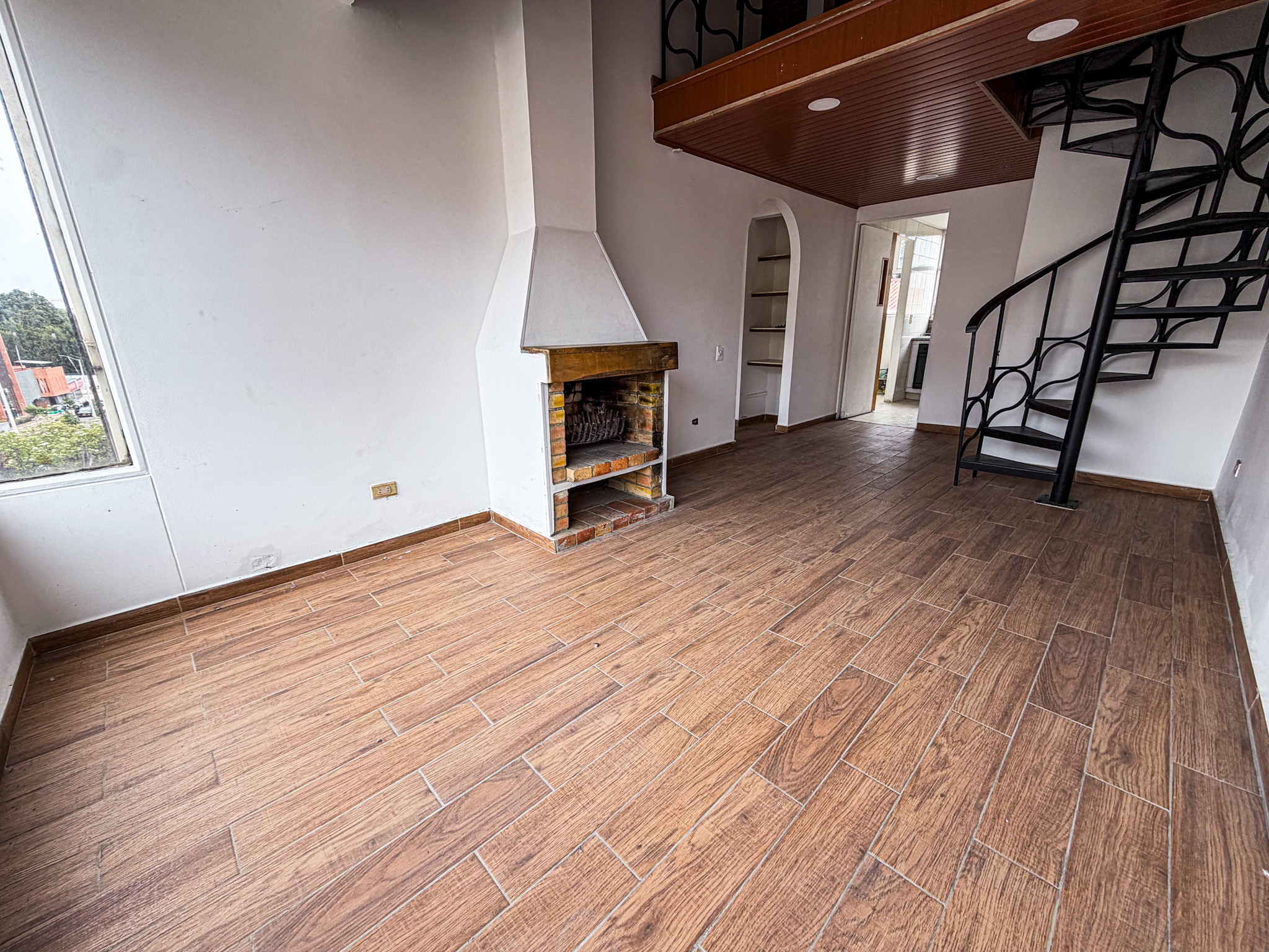 Apartamento en venta en El Redil, Bogotá · foto 4 de 17