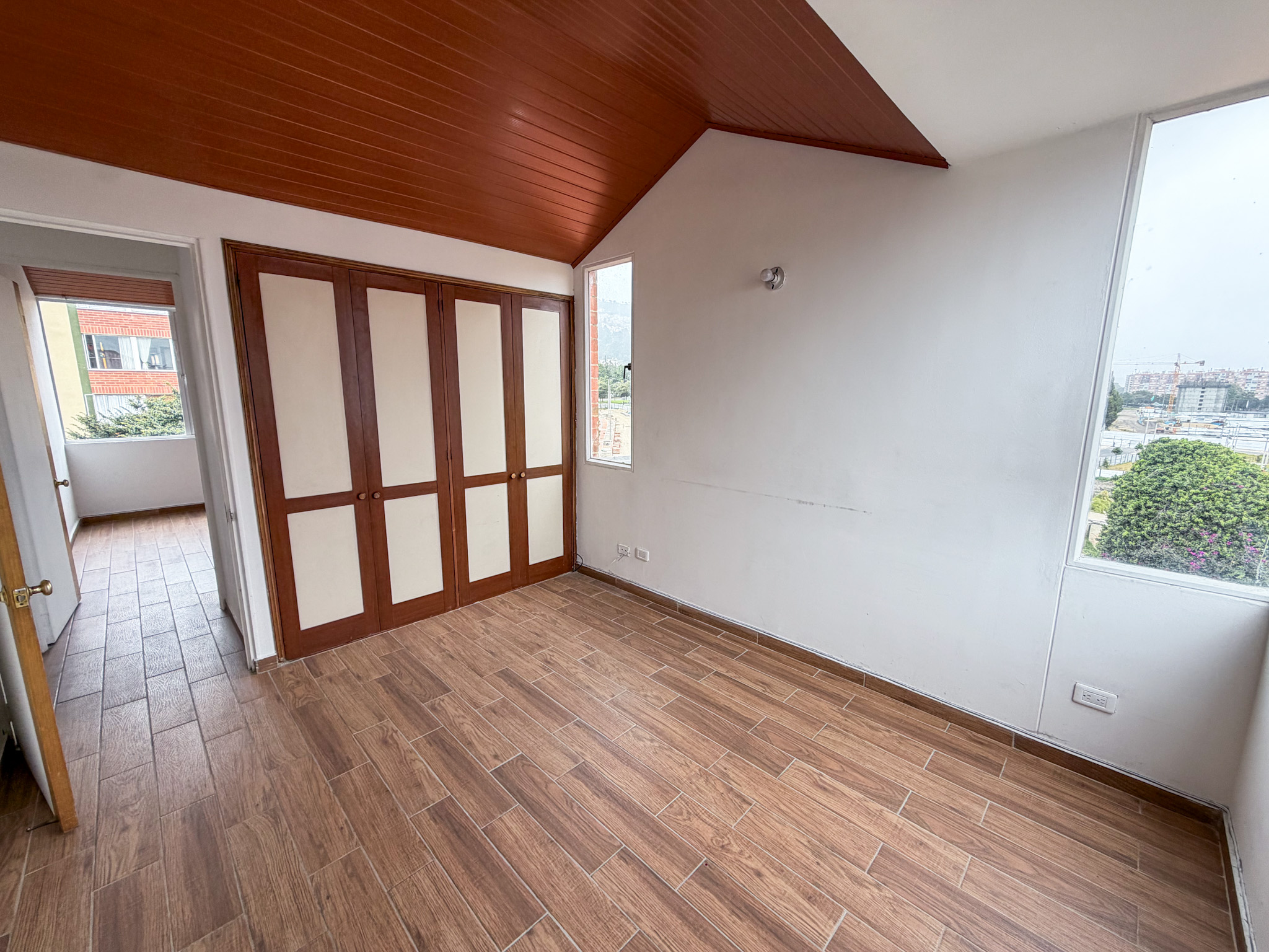 Apartamento en venta en El Redil, Bogotá · foto 7 de 17