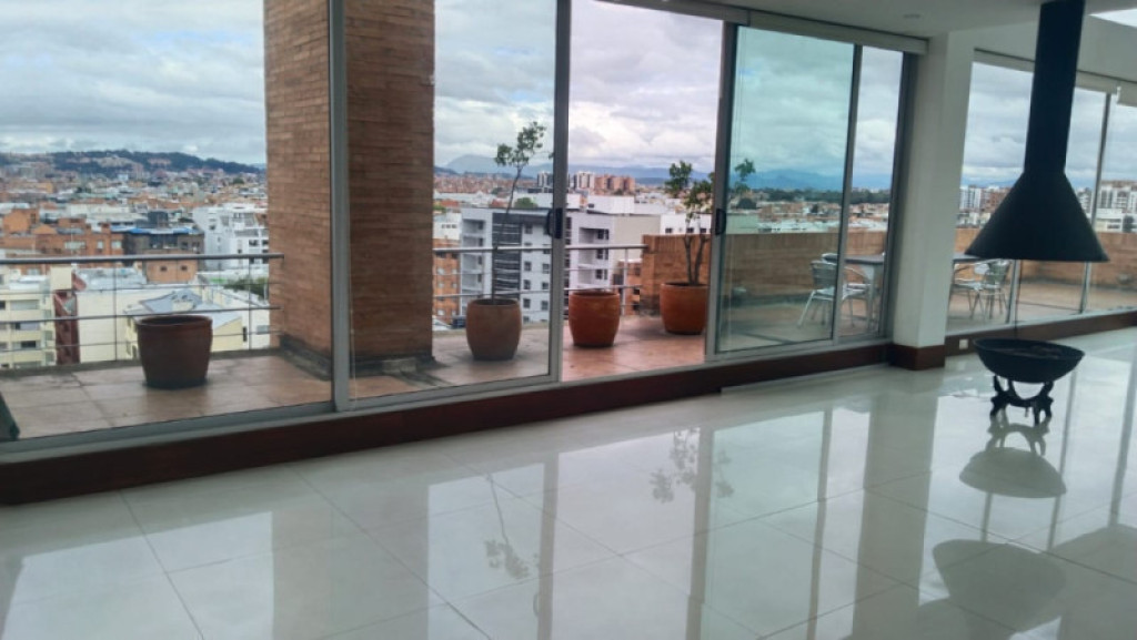 Apartamento en venta en Santa Barbara, Bogotá · foto 3 de 24