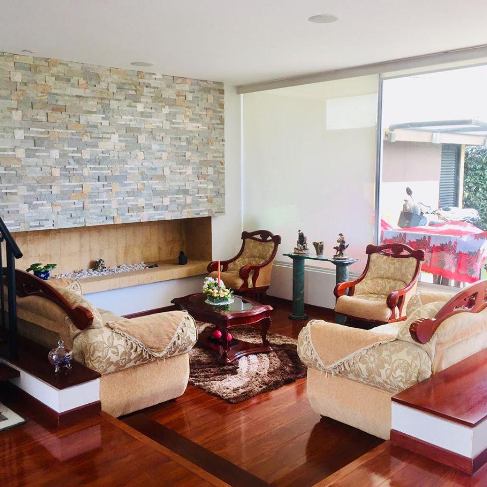 Casa en venta en Chuntame, Cajicá · foto 2 de 10