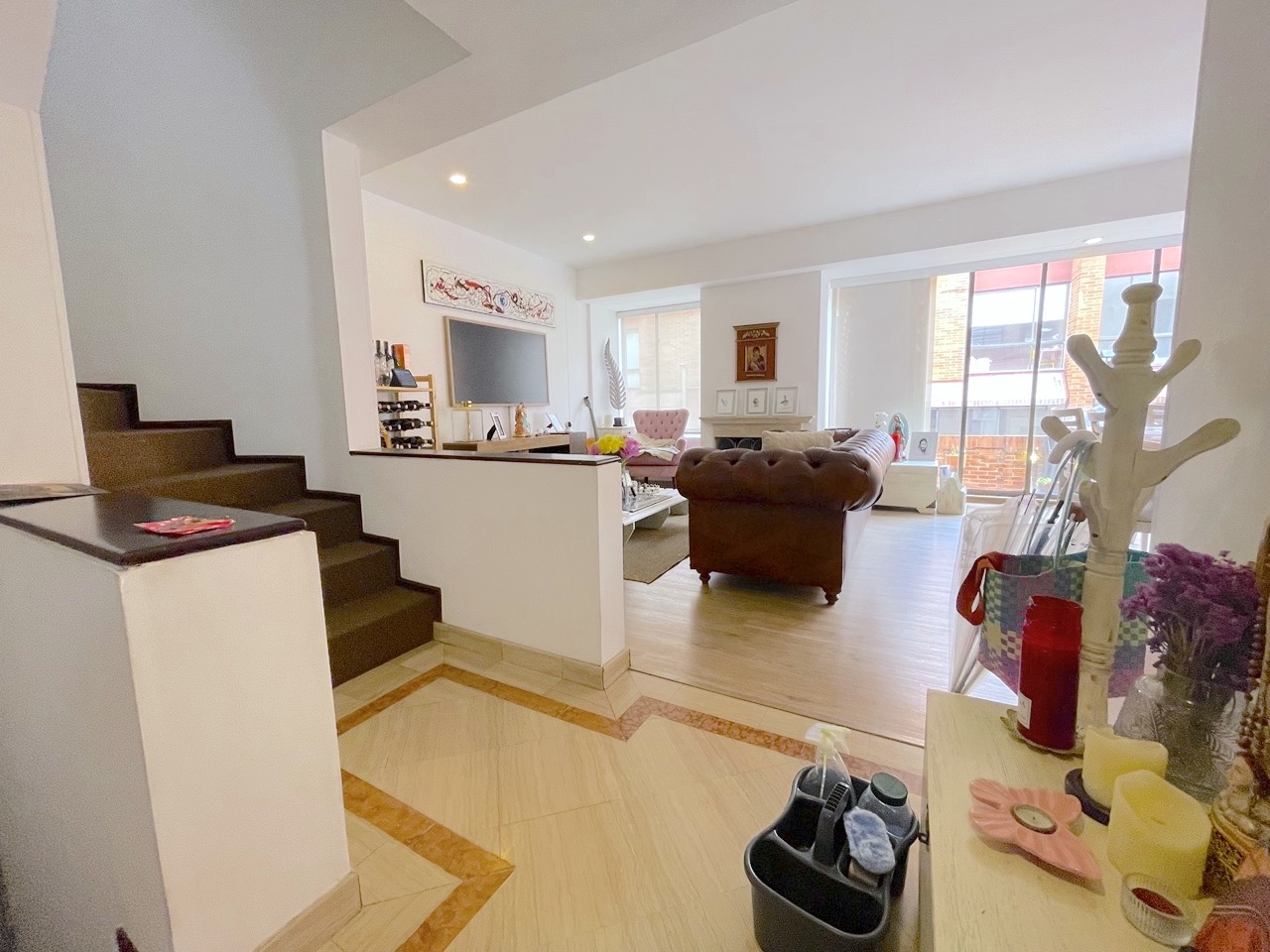 Casa en venta en Cedritos, Bogotá · foto 2 de 24