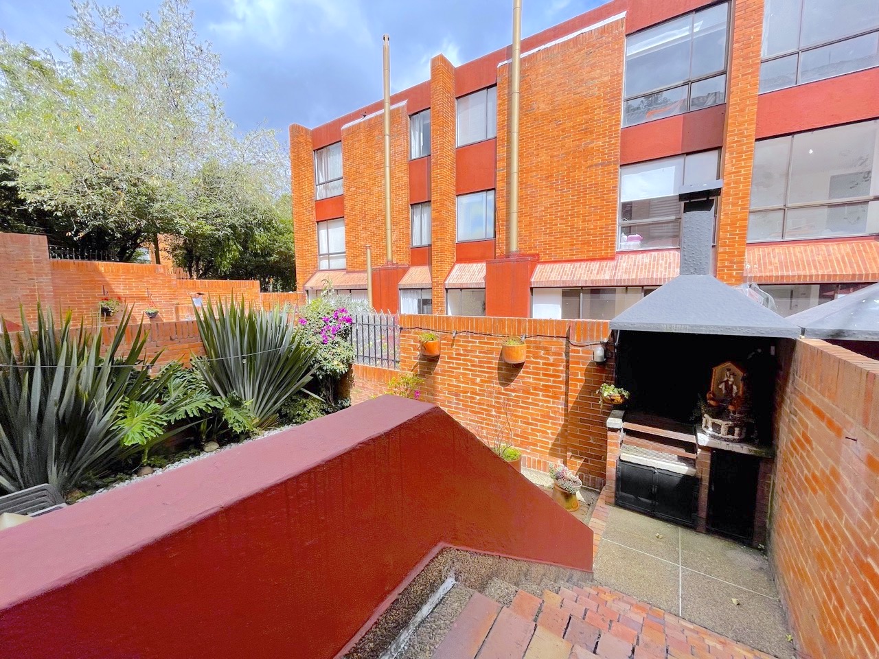 Casa en venta en Cedritos, Bogotá · foto 8 de 24