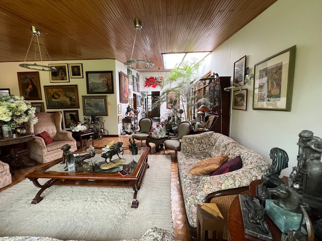 Casa en venta en Santa Barbara Alta, Bogotá · foto 6 de 18