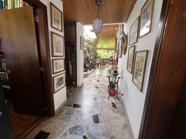 Casa en venta en Santa Barbara Alta, Bogotá · foto 8 de 18