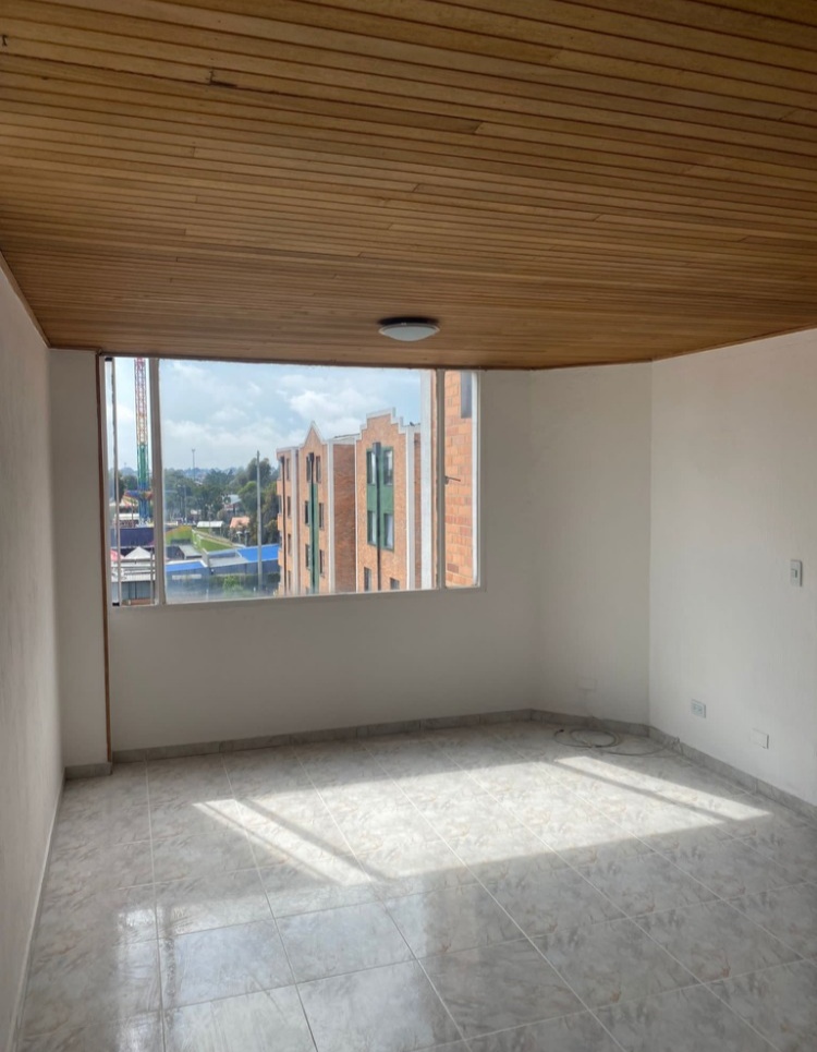 Apartamento en venta en Hipotecho Occidental, Bogotá · foto 2 de 8
