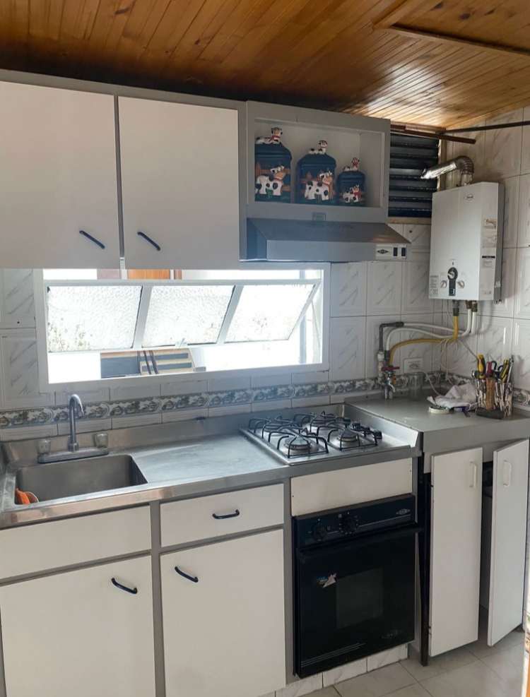 Apartamento en venta en Hipotecho Occidental, Bogotá · foto 3 de 8