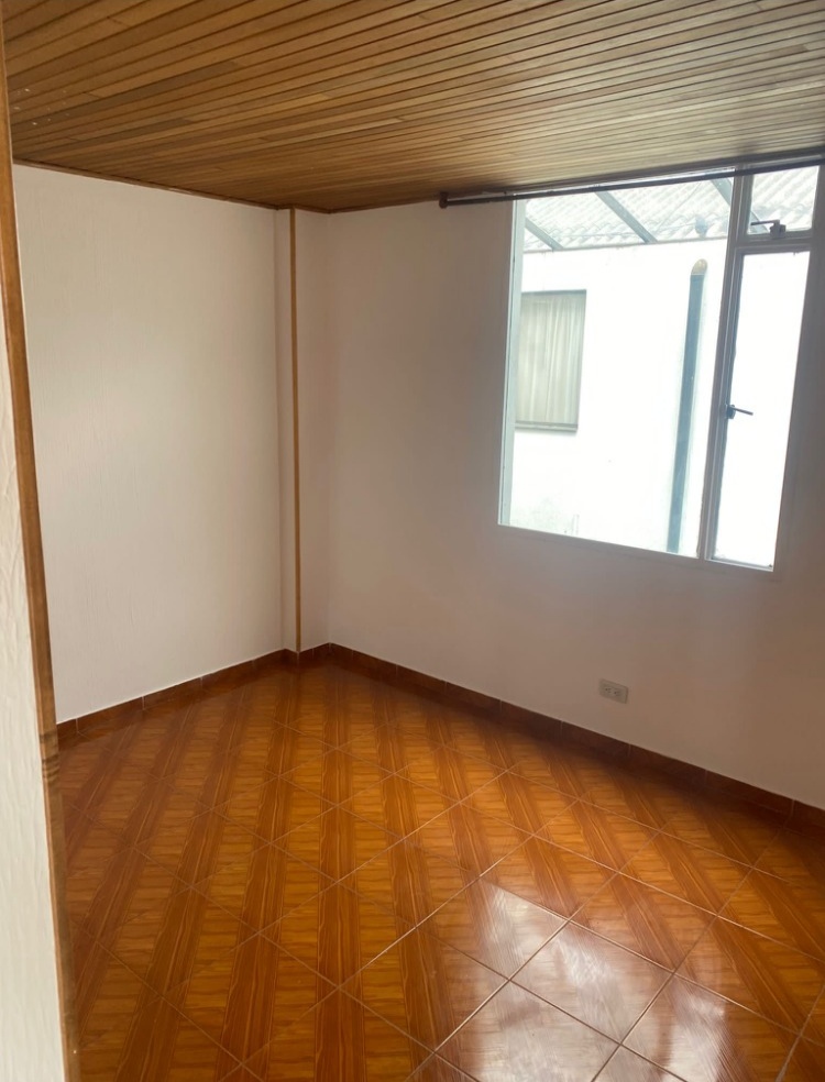 Apartamento en venta en Hipotecho Occidental, Bogotá · foto 4 de 8