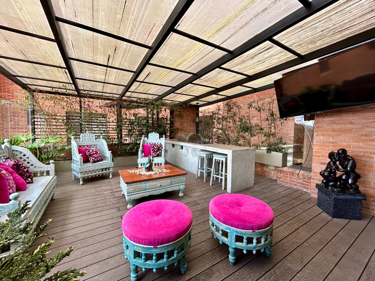 Apartamento en venta en El Refugio, Bogotá · foto 2 de 24