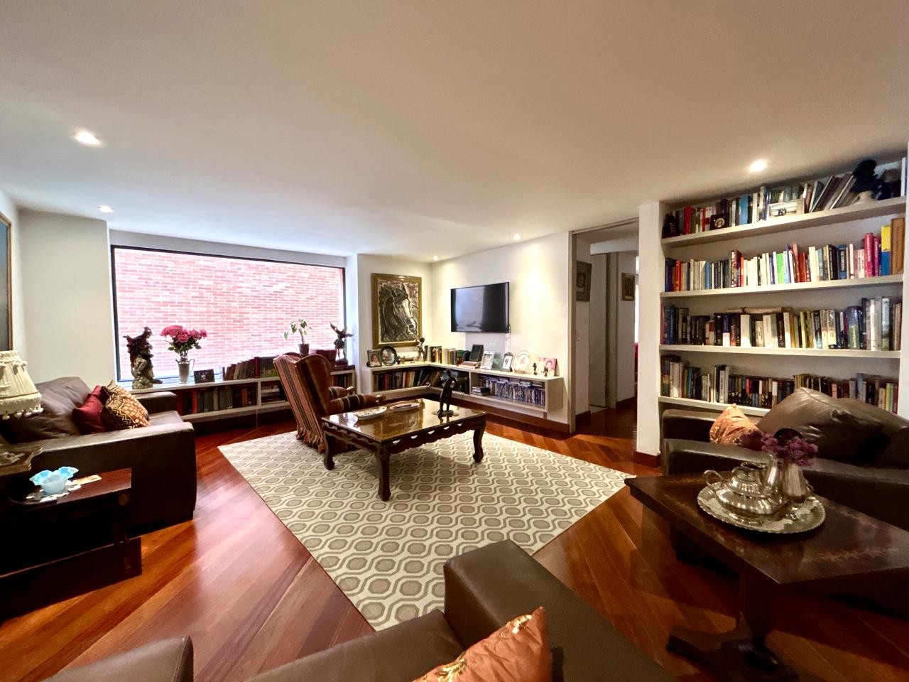 Apartamento en venta en El Refugio, Bogotá · foto 15 de 24