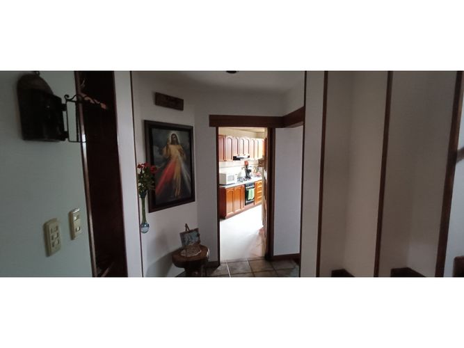 Casa de 3 alcobas en venta en Centro Historico, Chía, 257 m² · foto 3 de 24